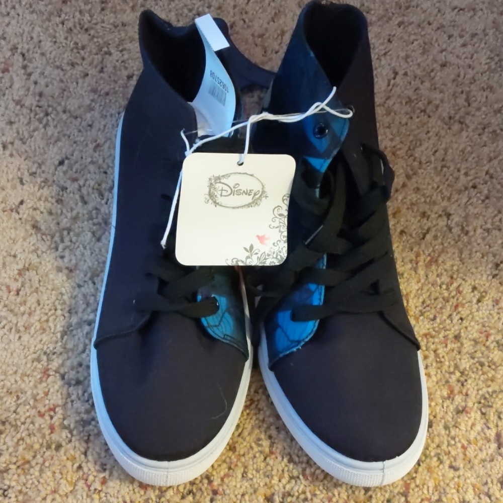 Alice in wonderland high top sneakers SIZE 9